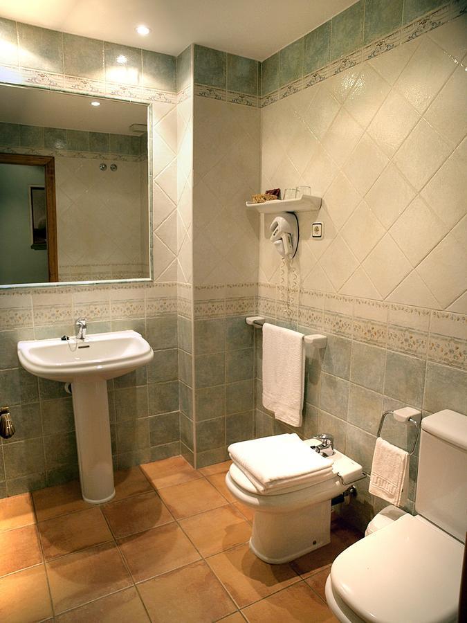Aparta-Hotel Puertolas Escuer Kamer foto